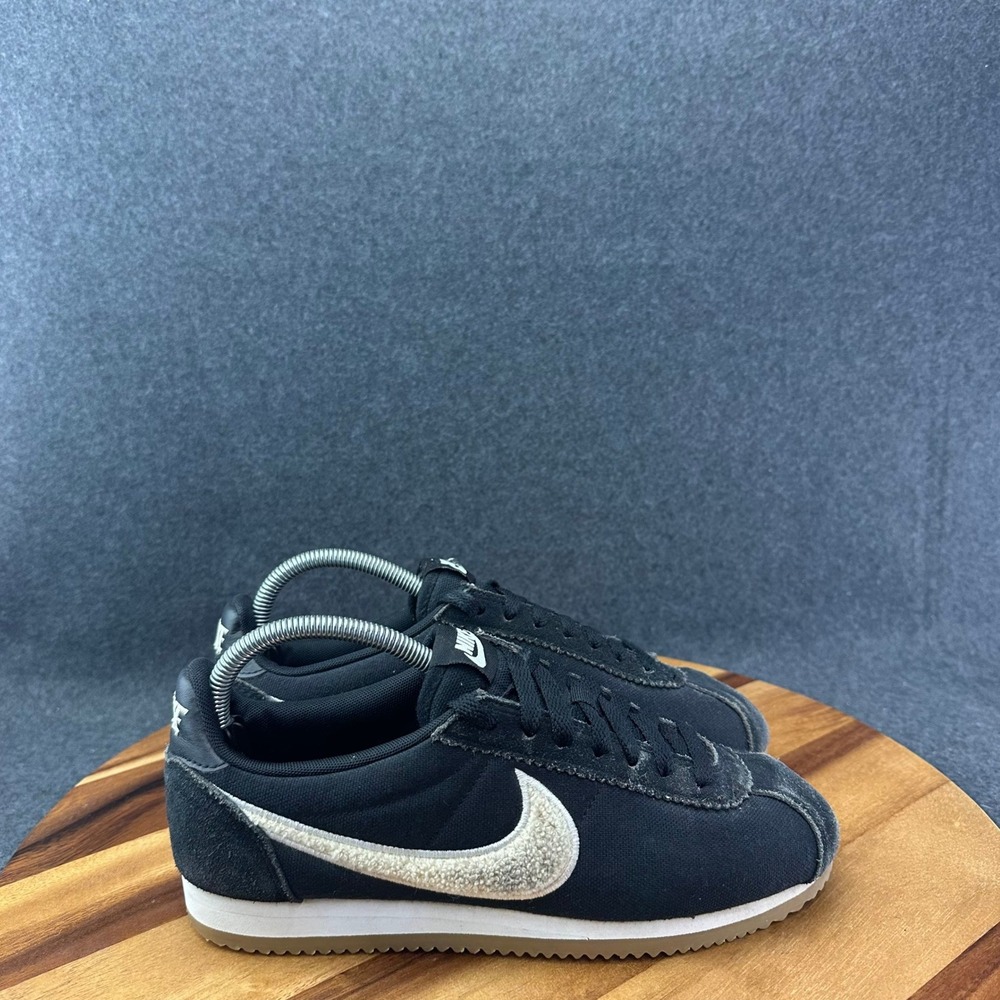 Nike Classic Cortez Teddy Women's Sneakers Size 9.5 Black Cream 905614-008